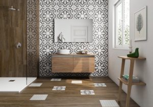 bathroom with deco porcelain tile