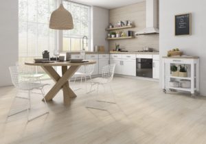 Dining room with wood look porcelain tile 