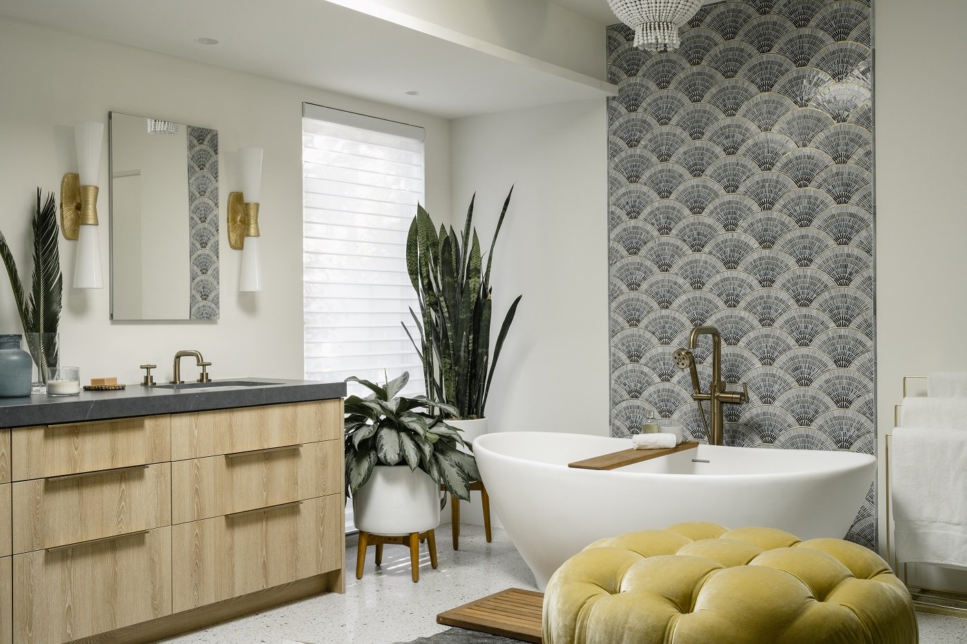 A look into Interior Designer Staci Munic’s Interview for Houzz featuring our Pigment Multicolor in her home